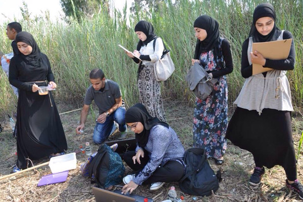 جولات تعليمية لطلاب وطالبات فرع الكيمياء في المدرسة الثانوية الشاملة - يافا